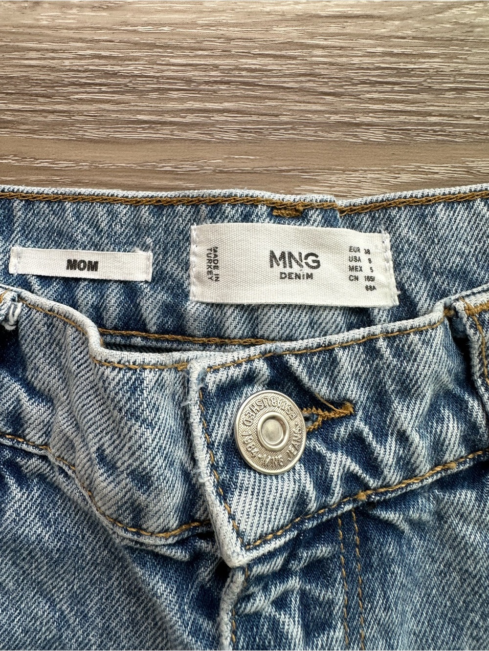 Mango Light Blue Mom Jeans - Picture 6 of 6
